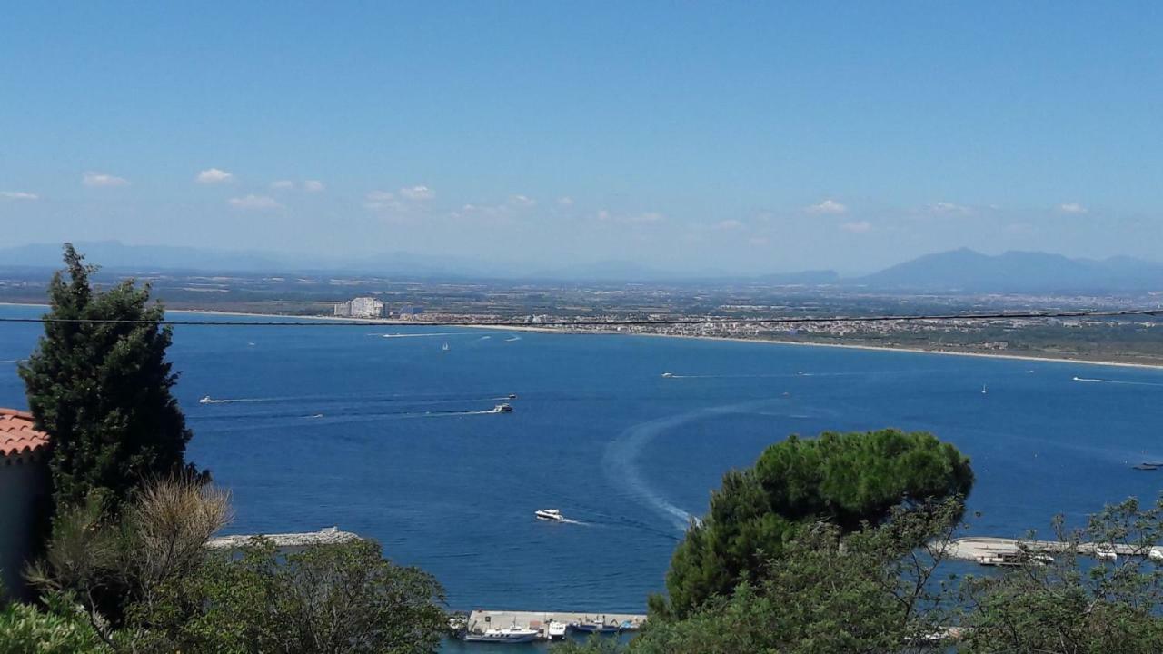 Apartamento Con Terraza Y Vistas Al Mar Roses Exteriér fotografie
